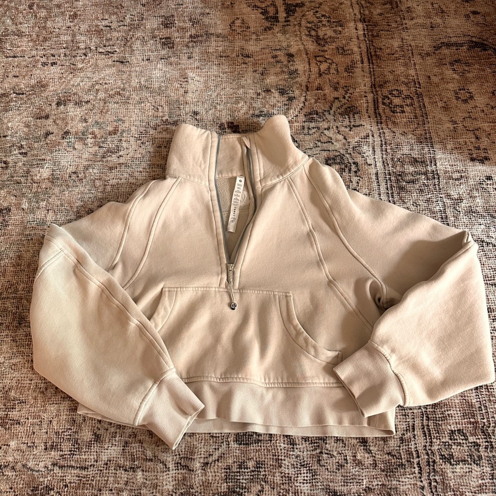 Lululemon Athletica Scuba Cream Cropped Hoodie Long Sleeve